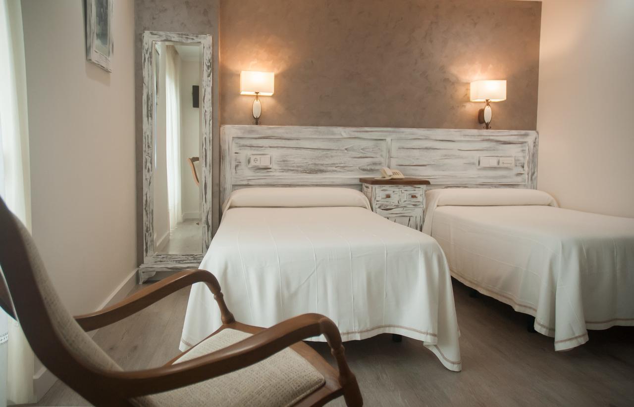 Pension O Prouso Carnota Exterior photo