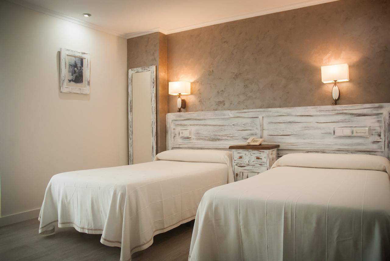 Pension O Prouso Carnota Exterior photo